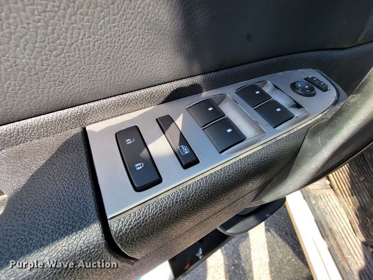 image for item IF9856 2010 Chevrolet 1500  Ext. Cab pickup truck