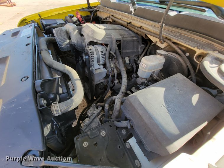 image for item IF9856 2010 Chevrolet 1500  Ext. Cab pickup truck