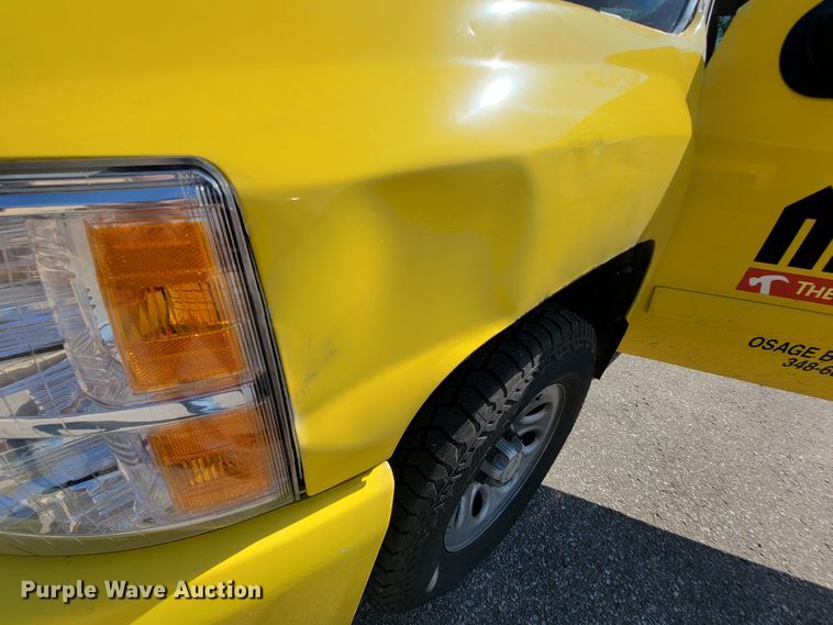 image for item IF9856 2010 Chevrolet 1500  Ext. Cab pickup truck