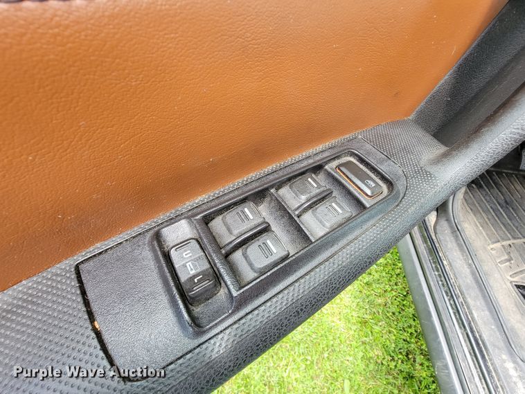 image for item IF9857 2006 Hummer H3  SUV