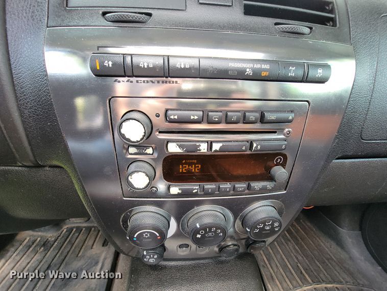 image for item IF9857 2006 Hummer H3  SUV