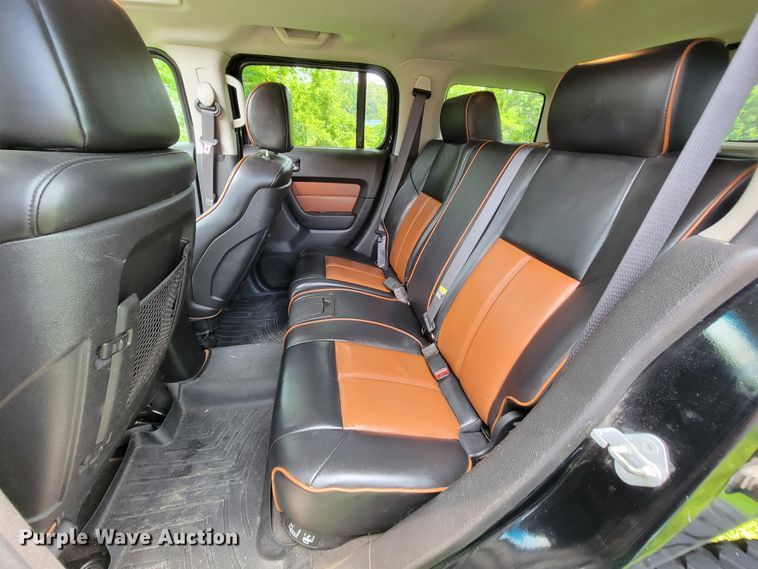 image for item IF9857 2006 Hummer H3  SUV