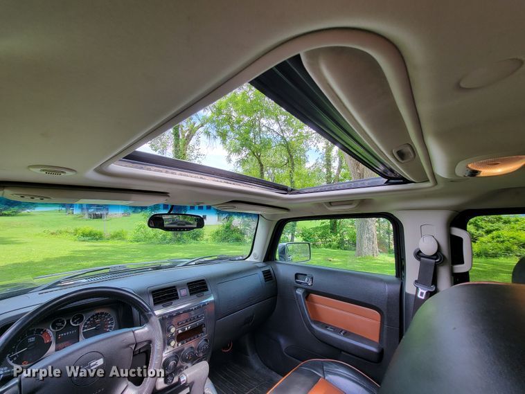 image for item IF9857 2006 Hummer H3  SUV