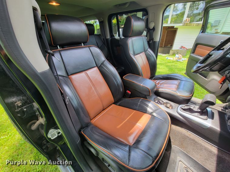 image for item IF9857 2006 Hummer H3  SUV