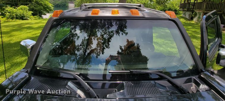 image for item IF9857 2006 Hummer H3  SUV