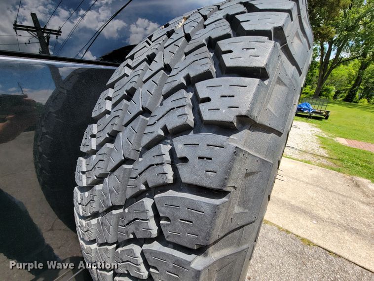 image for item IF9857 2006 Hummer H3  SUV