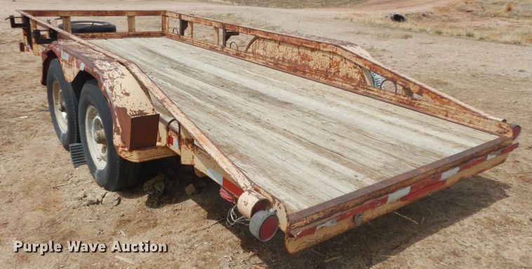 image for item IH9251 1986 Diamond  utility trailer