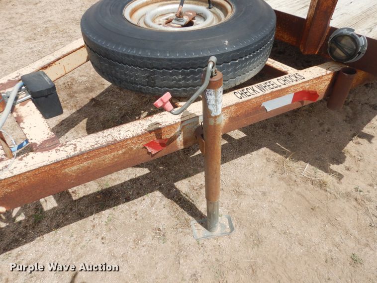 image for item IH9251 1986 Diamond  utility trailer