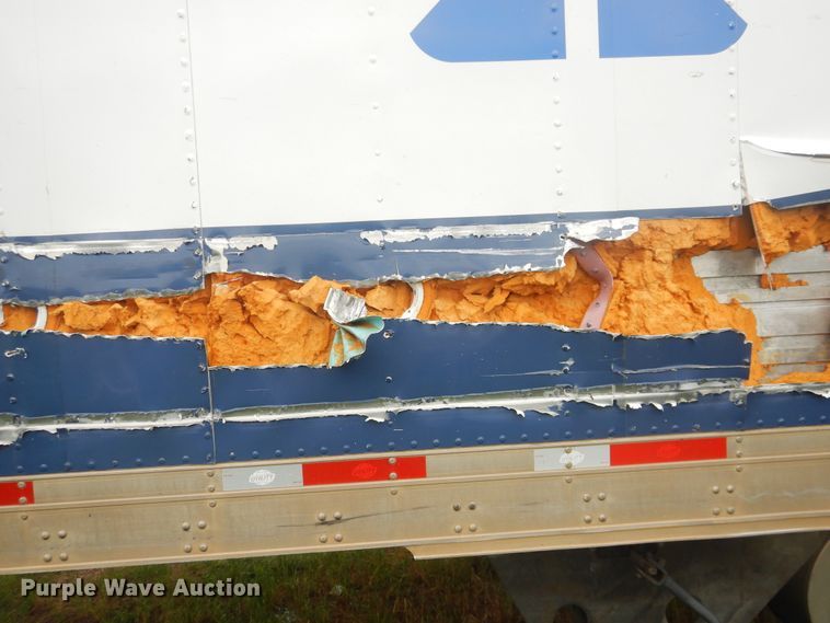 image for item IJ9410 2015 Utility  refrigerated van trailer