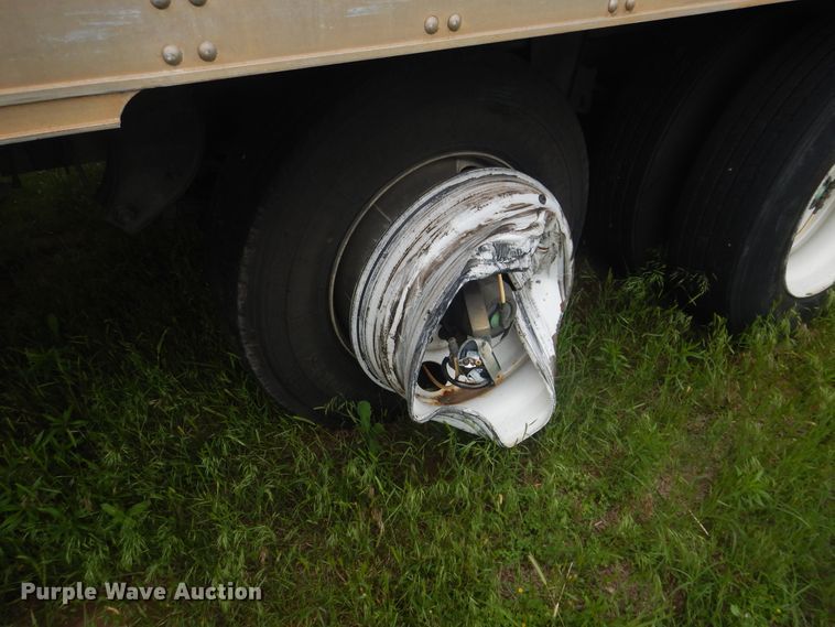 image for item IJ9410 2015 Utility  refrigerated van trailer