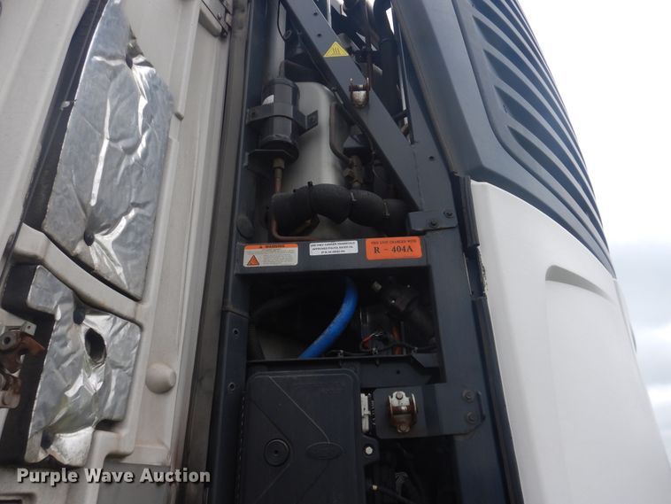 image for item IJ9410 2015 Utility  refrigerated van trailer