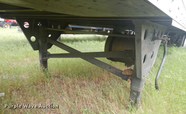 image for item IJ9410 2015 Utility  refrigerated van trailer