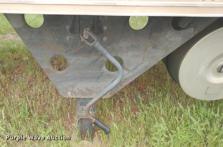 image for item IJ9410 2015 Utility  refrigerated van trailer