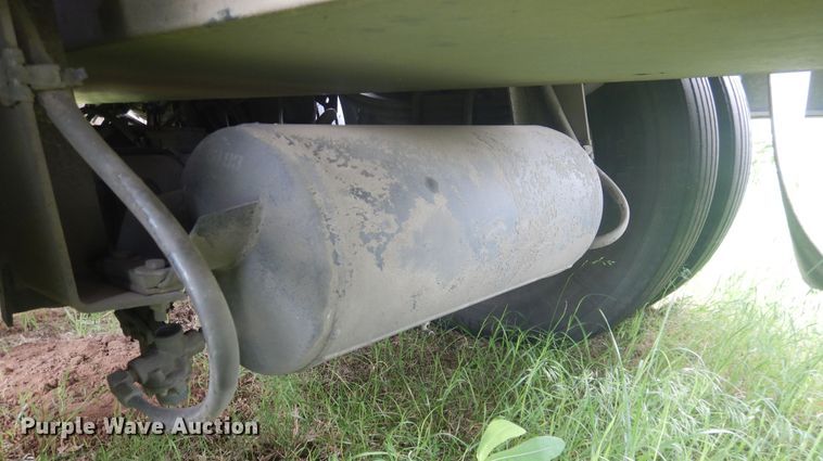 image for item IJ9410 2015 Utility  refrigerated van trailer