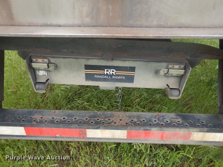 image for item IJ9410 2015 Utility  refrigerated van trailer