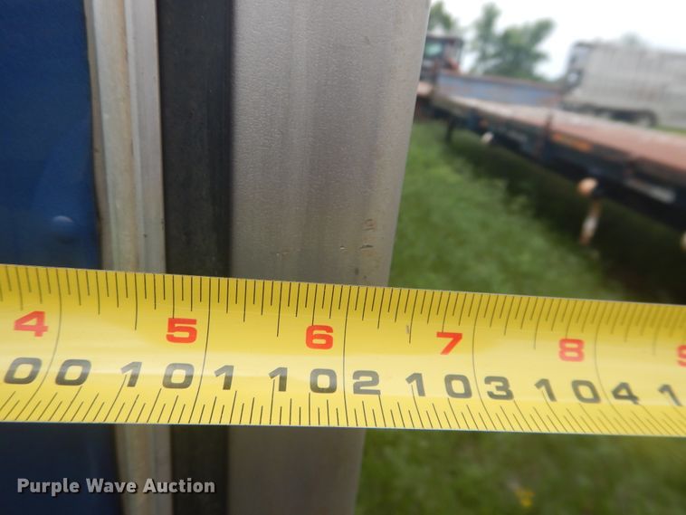 image for item IJ9410 2015 Utility  refrigerated van trailer