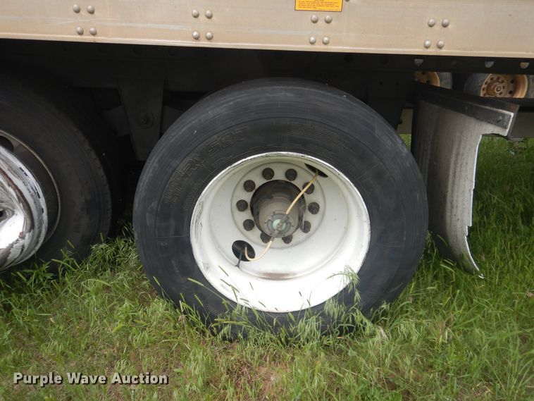 image for item IJ9410 2015 Utility  refrigerated van trailer