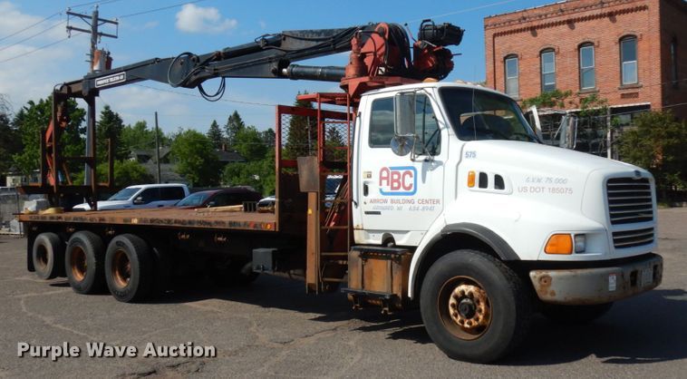 image for item IL9774 2000 Sterling LT9500  crane truck