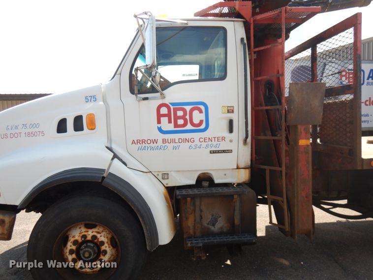 image for item IL9774 2000 Sterling LT9500  crane truck