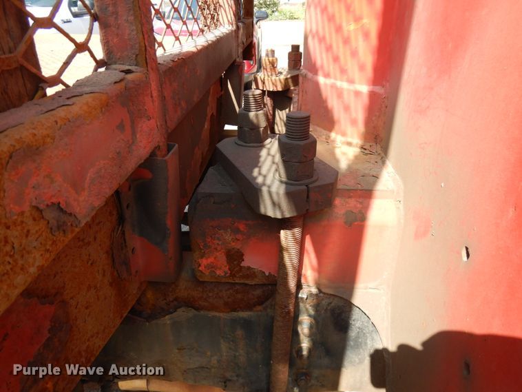 image for item IL9774 2000 Sterling LT9500  crane truck