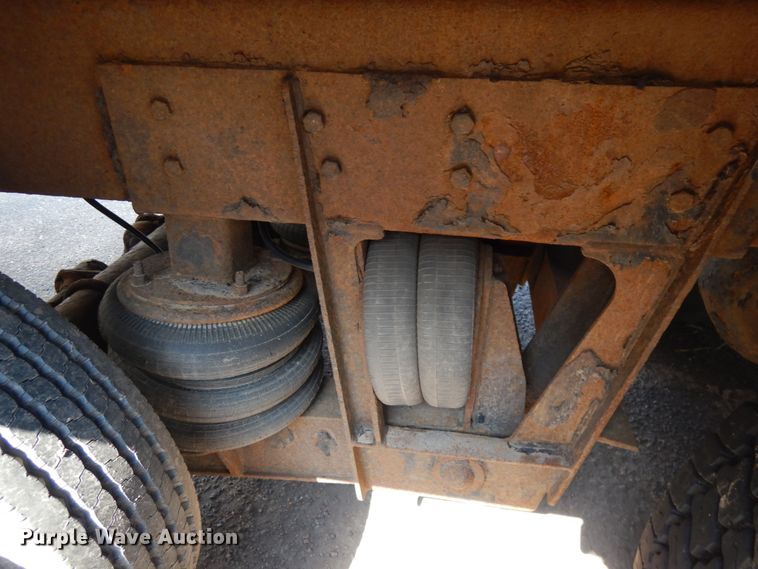 image for item IL9774 2000 Sterling LT9500  crane truck