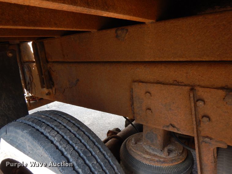 image for item IL9774 2000 Sterling LT9500  crane truck