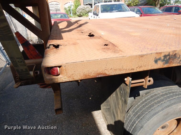 image for item IL9774 2000 Sterling LT9500  crane truck