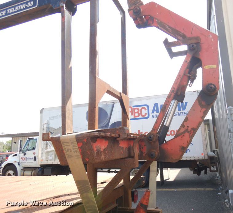 image for item IL9774 2000 Sterling LT9500  crane truck