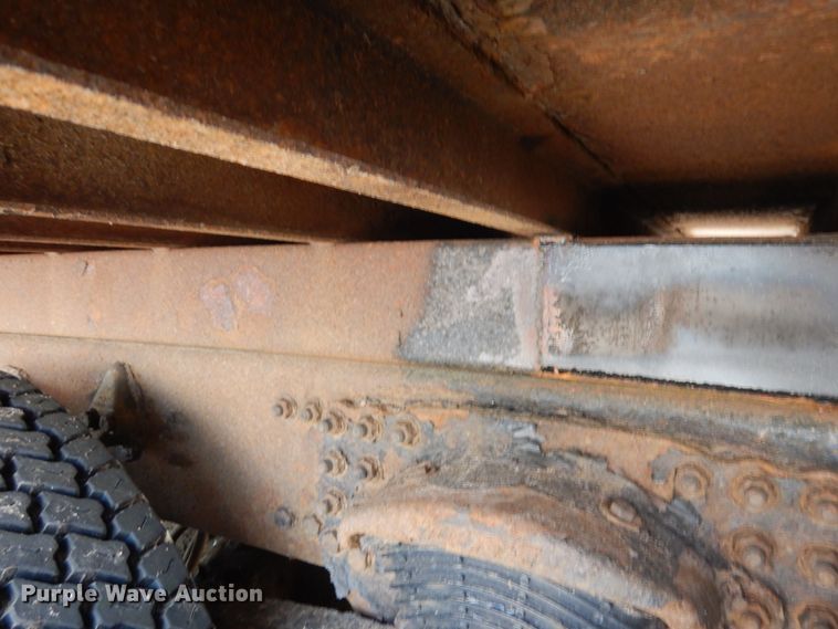 image for item IL9774 2000 Sterling LT9500  crane truck