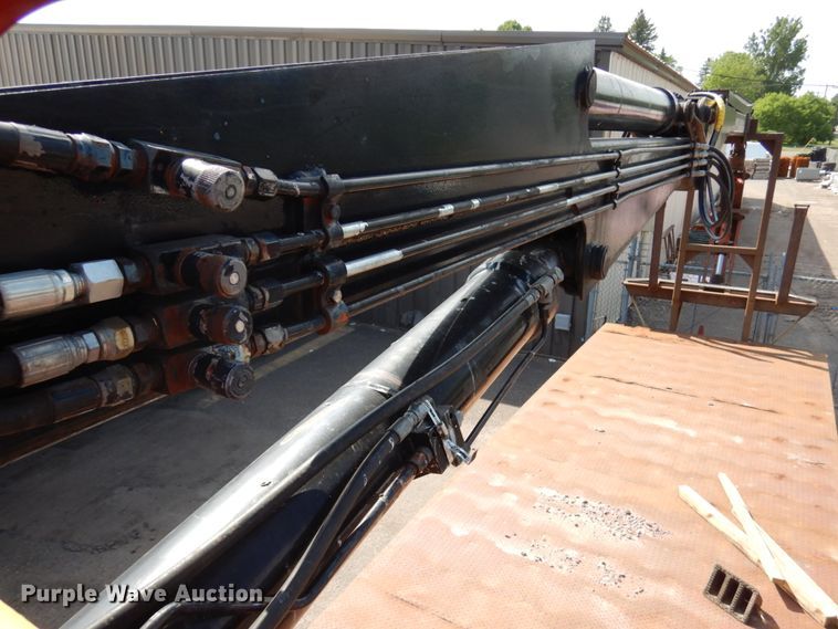 image for item IL9774 2000 Sterling LT9500  crane truck