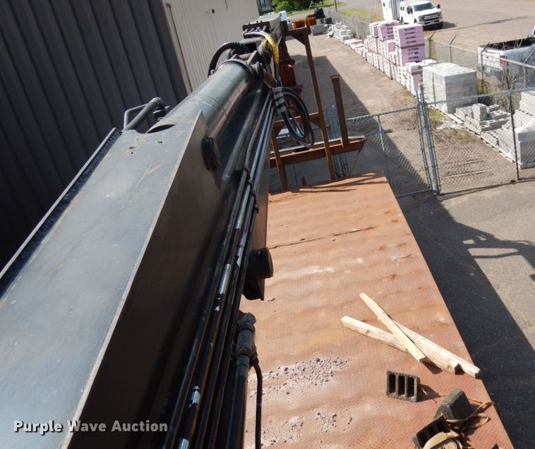 image for item IL9774 2000 Sterling LT9500  crane truck