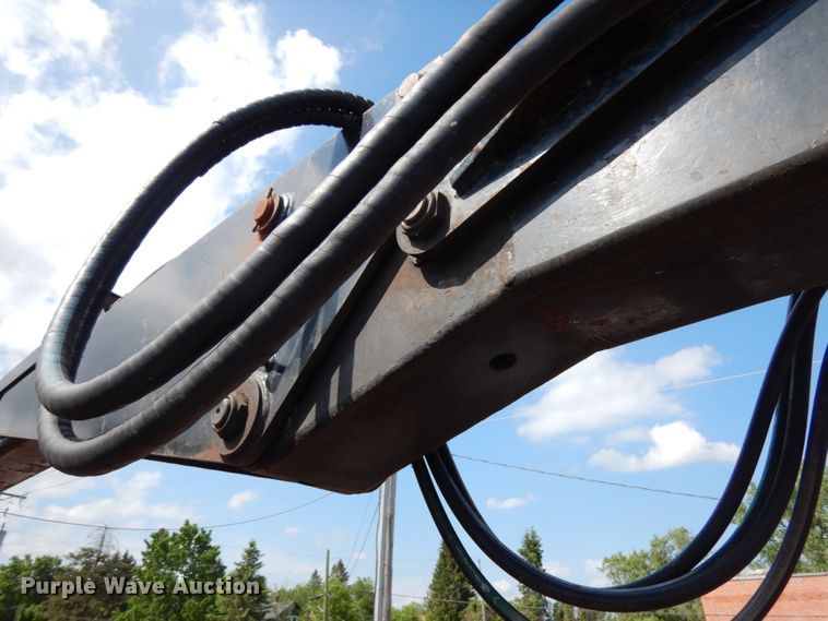 image for item IL9774 2000 Sterling LT9500  crane truck