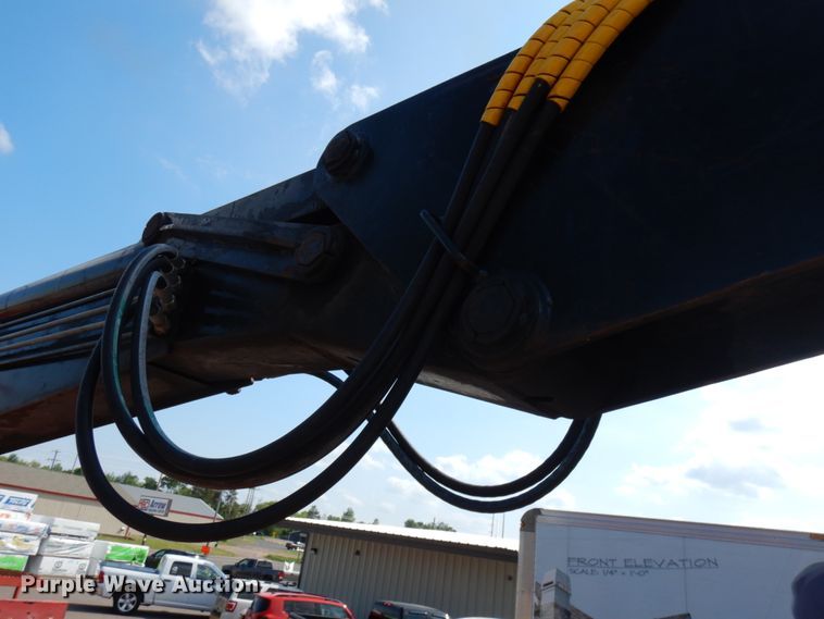 image for item IL9774 2000 Sterling LT9500  crane truck