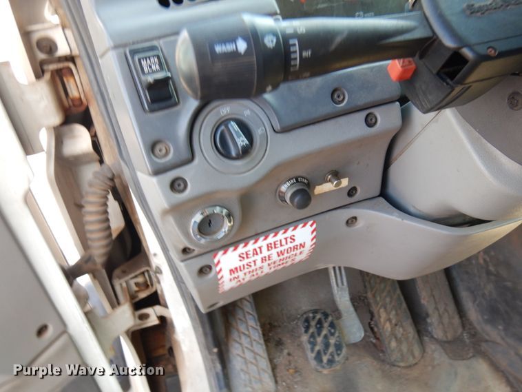 image for item IL9774 2000 Sterling LT9500  crane truck