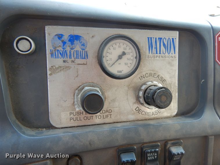 image for item IL9774 2000 Sterling LT9500  crane truck