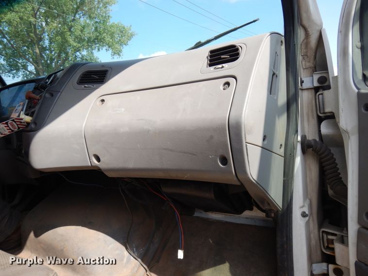 image for item IL9774 2000 Sterling LT9500  crane truck