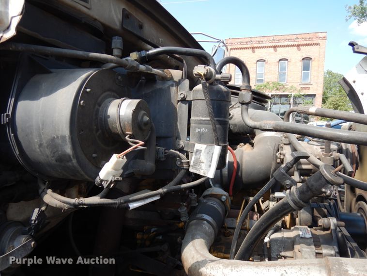 image for item IL9774 2000 Sterling LT9500  crane truck