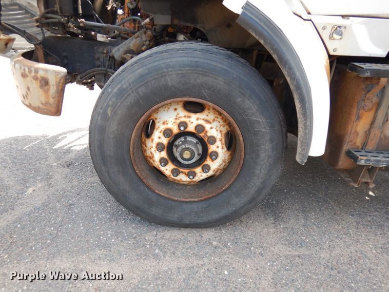 image for item IL9774 2000 Sterling LT9500  crane truck