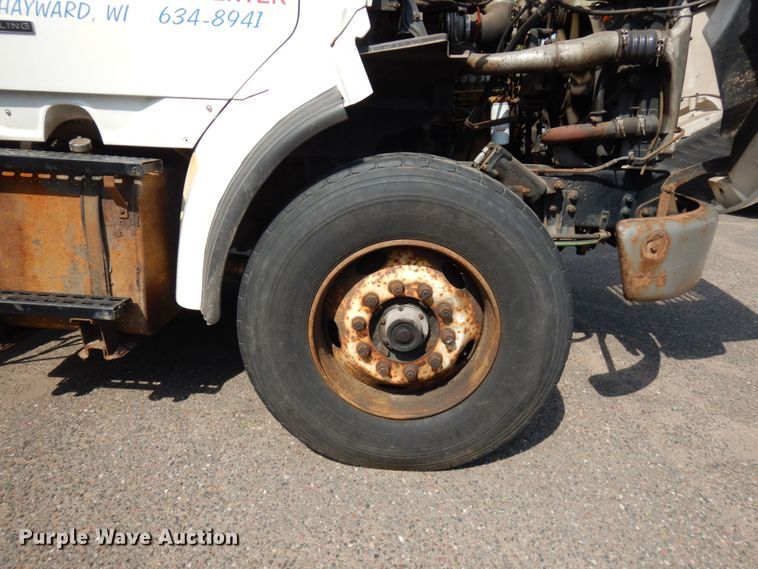 image for item IL9774 2000 Sterling LT9500  crane truck