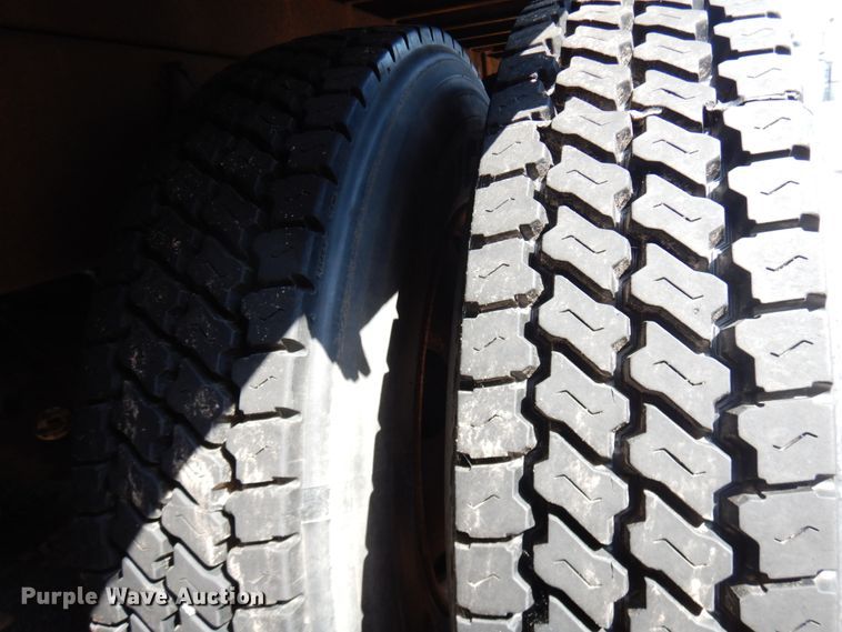 image for item IL9774 2000 Sterling LT9500  crane truck