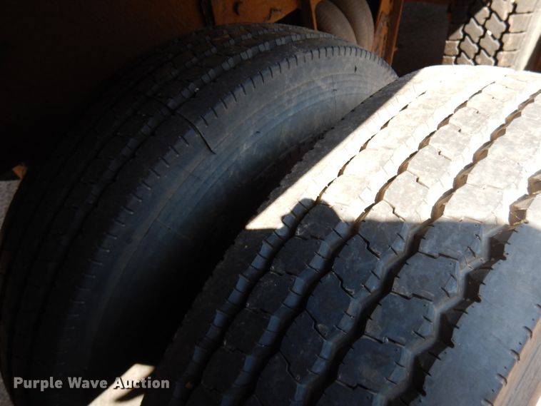 image for item IL9774 2000 Sterling LT9500  crane truck