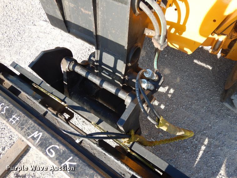 image for item IL9775 2007 JCB 520  telehandler