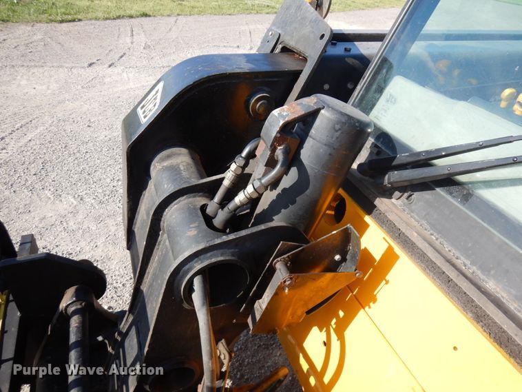 image for item IL9775 2007 JCB 520  telehandler