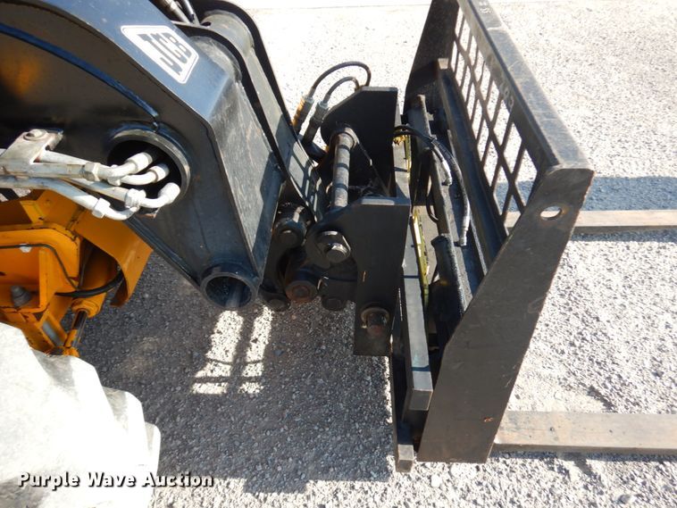 image for item IL9775 2007 JCB 520  telehandler