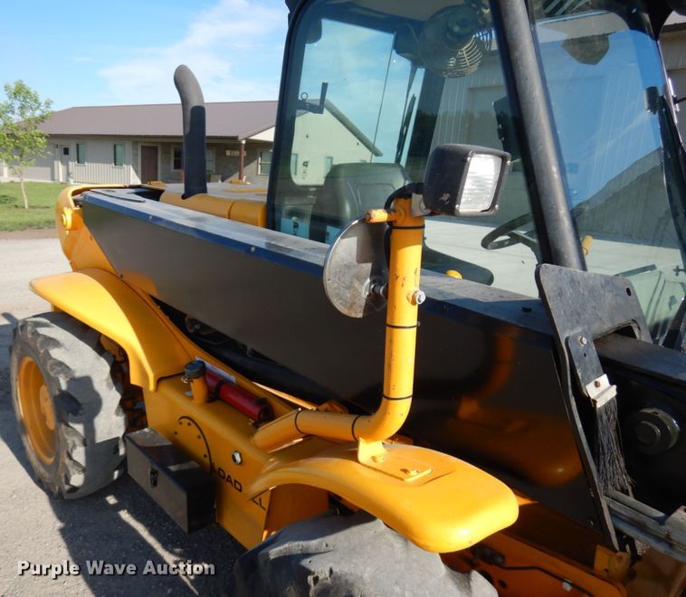 image for item IL9775 2007 JCB 520  telehandler