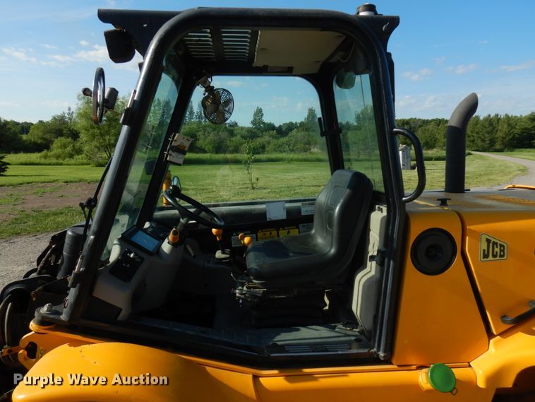 image for item IL9775 2007 JCB 520  telehandler