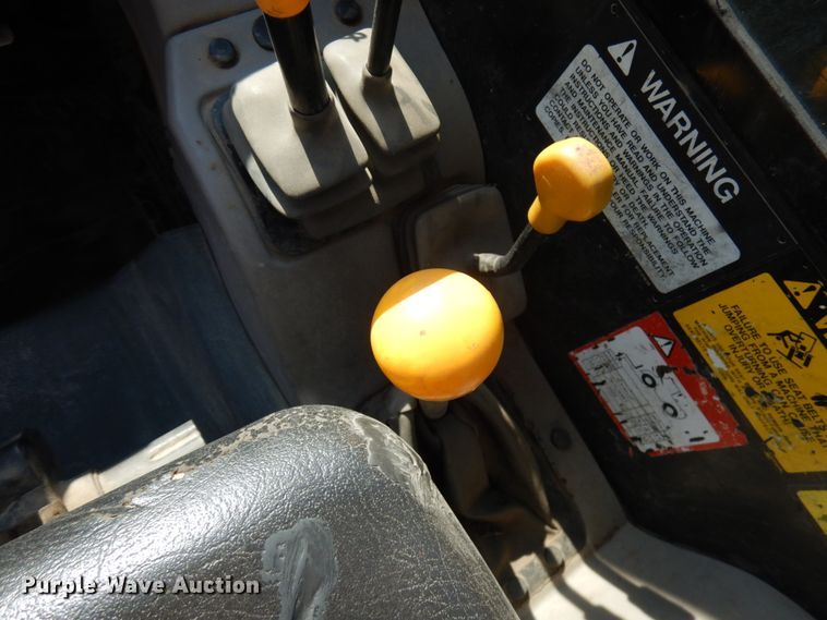 image for item IL9775 2007 JCB 520  telehandler