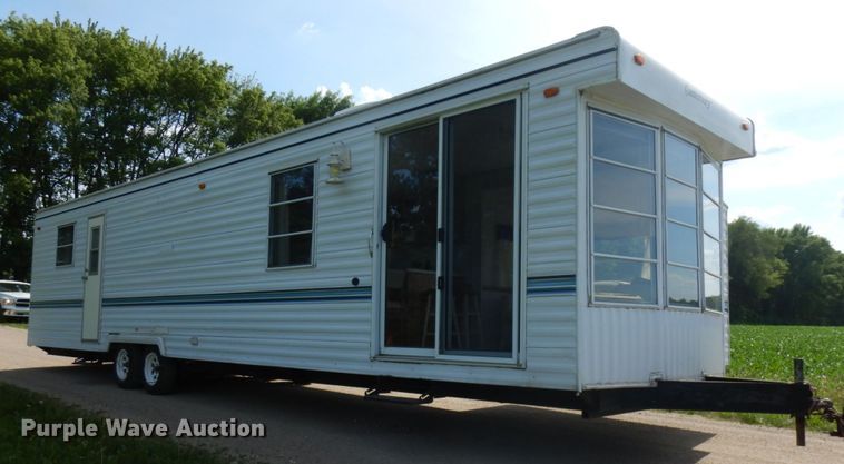 image for item IL9793 1993 Canterbury  camper