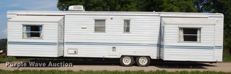image for item IL9793 1993 Canterbury  camper