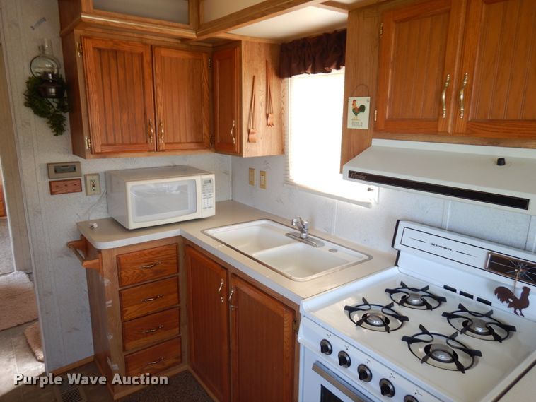 image for item IL9793 1993 Canterbury  camper